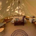 Tente de luxe Apache Loubes-Bernac