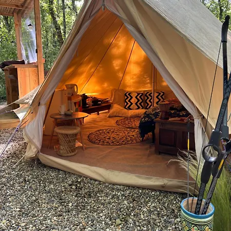 Apache Luxe tent